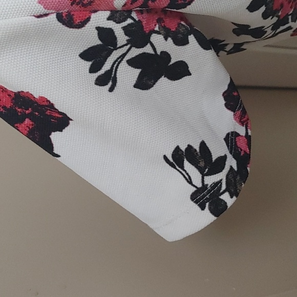 ZINK London size S (Off) White red purple pink floral dress short sleeves - Picture 7 of 15